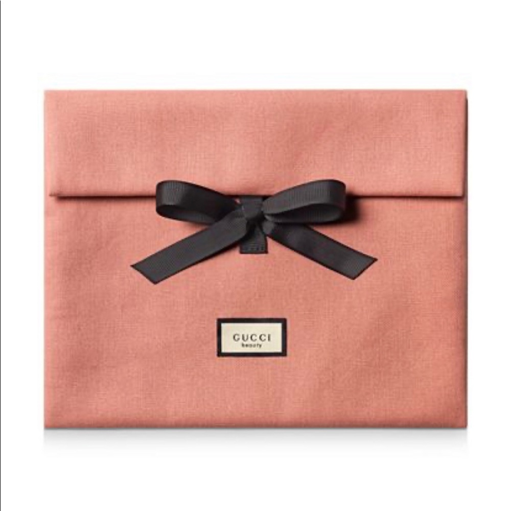 Gucci beauty bag